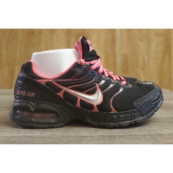 Nike Air Max Torch 4 Athletic Shoes Women's Size 6.5 Black Pink - Picture 1 of 11